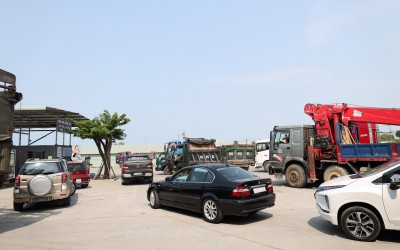 Vì sao một số chủ xe phải ký cam kết khi kiểm định khí thải ô tô?